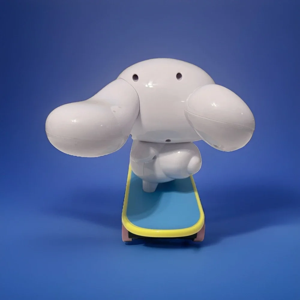 Sanrio Hello Kitty Skateboarding Cinnamoroll™ Ages 8+ (No Control)